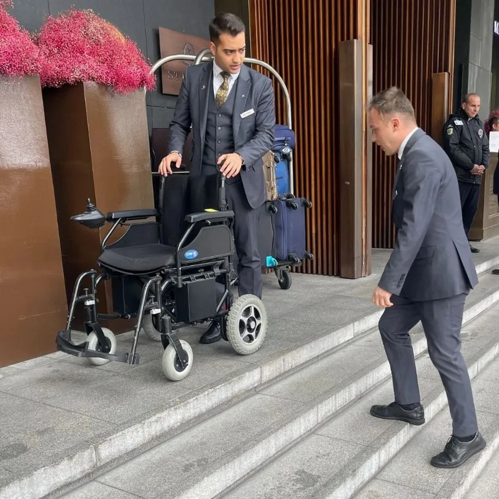 Happy customer of Istanbul Wheelchair Rental, photo 6