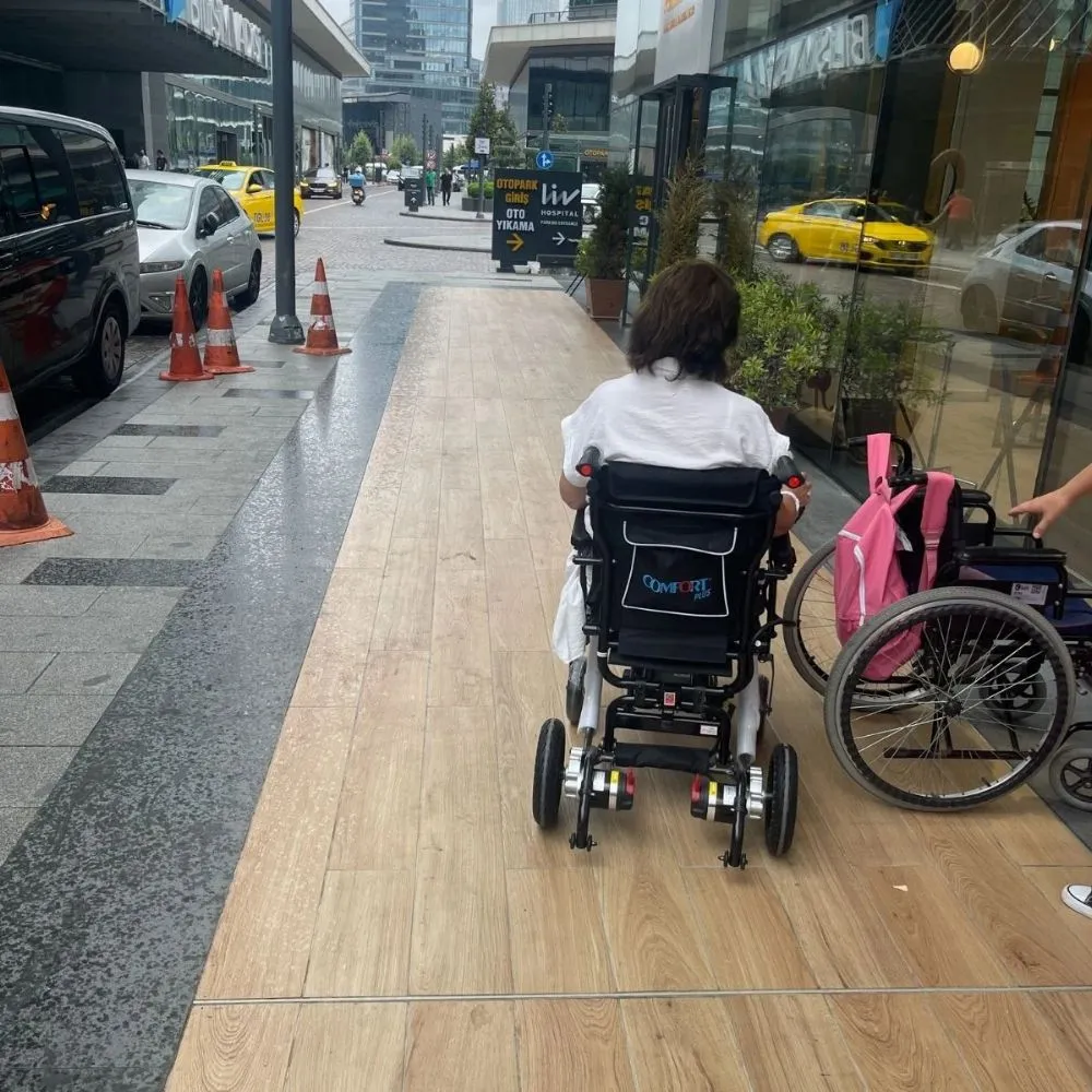 Happy customer of Istanbul Wheelchair Rental, photo 17
